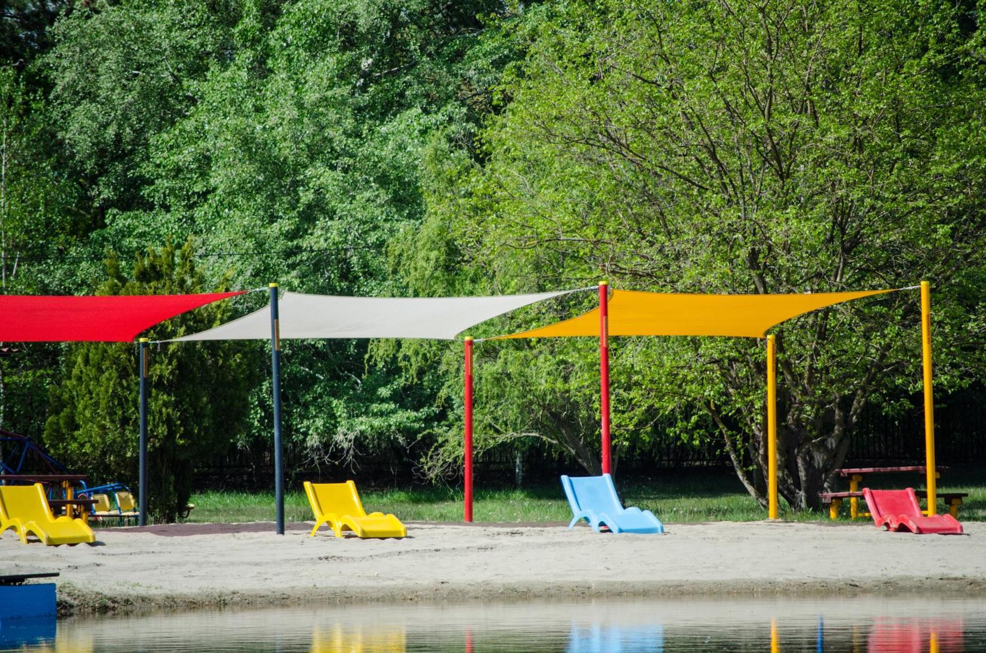 Sziksósfürdő és Campingplatz